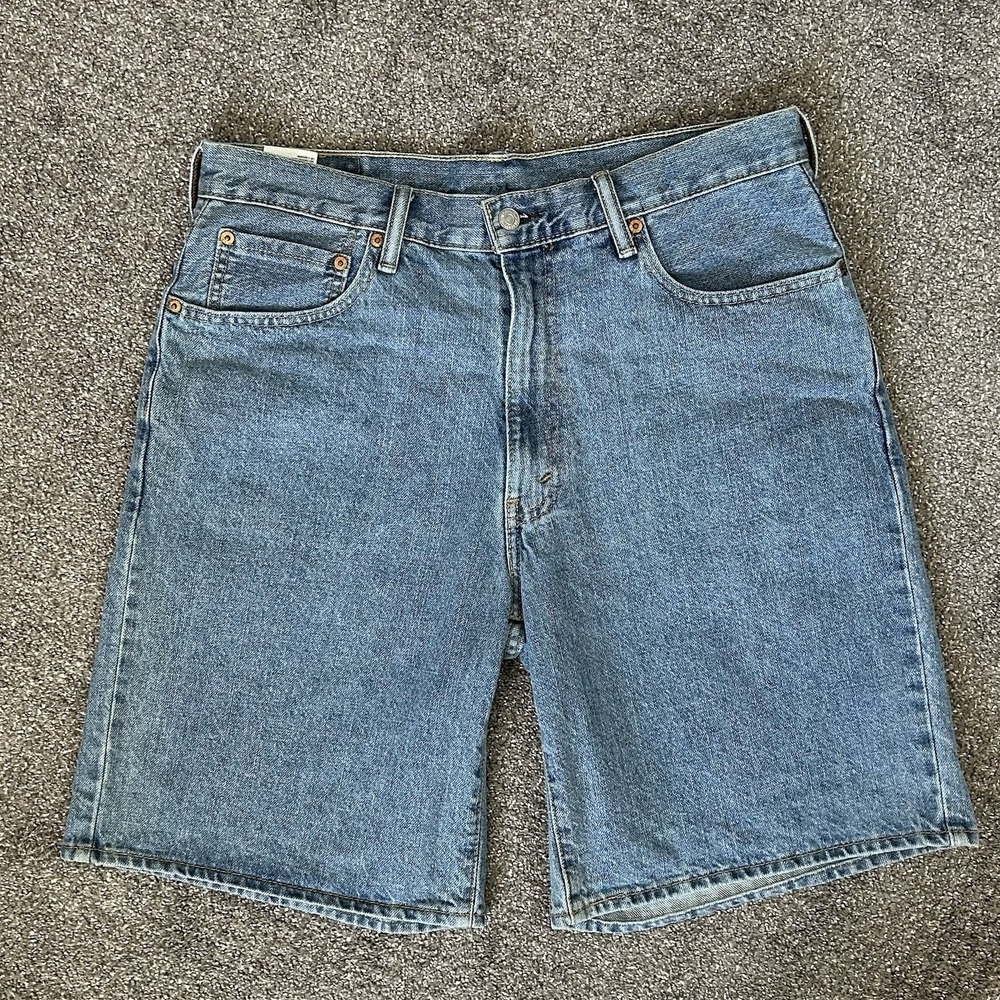 Levi's 550 Denim Shorts -Men's Size 36- Waist Blue Medium Wash 9.5" Inseam‎
